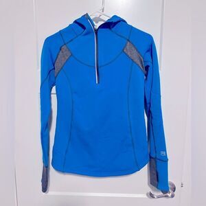Avalanche blue jacket, women’s small, hooded & has pocket, super warm for winter
